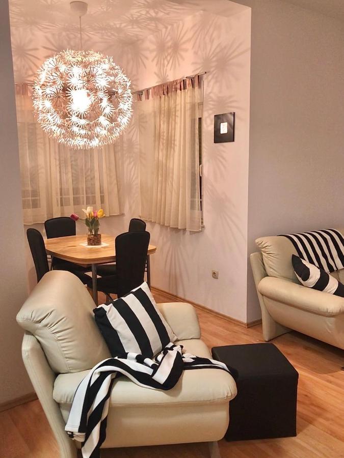 Apartment Natasa Palit Kültér fotó