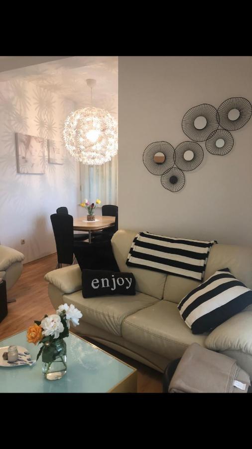 Apartment Natasa Palit Kültér fotó