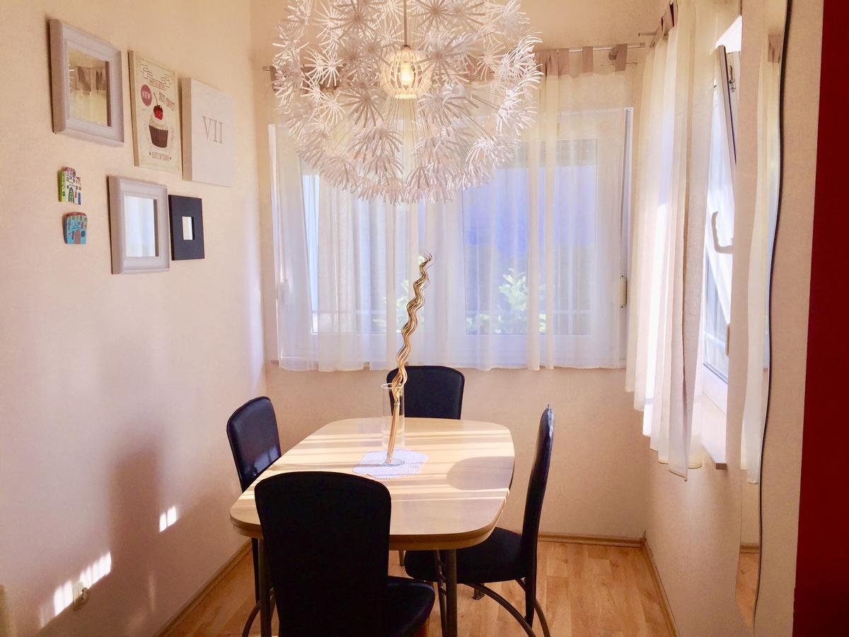 Apartment Natasa Palit Kültér fotó