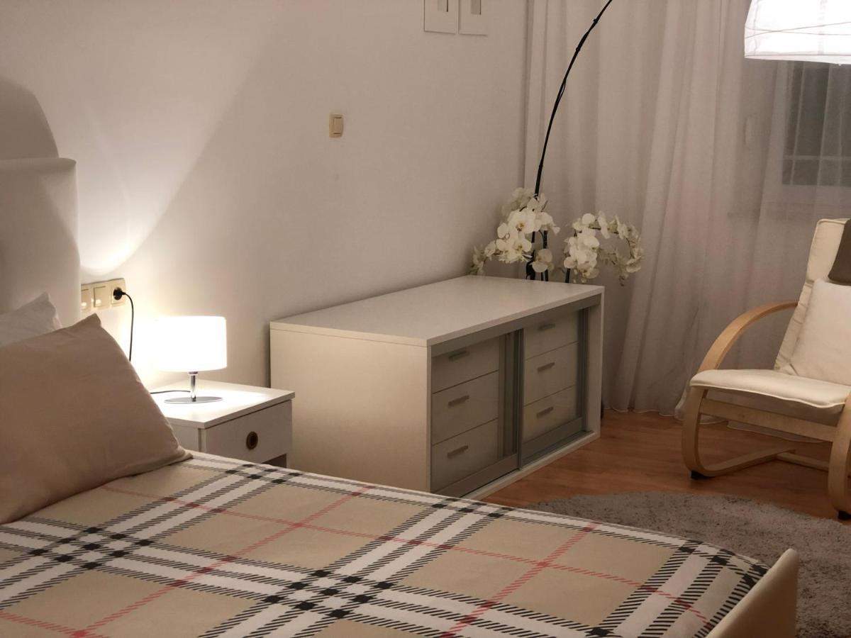 Apartment Natasa Palit Kültér fotó
